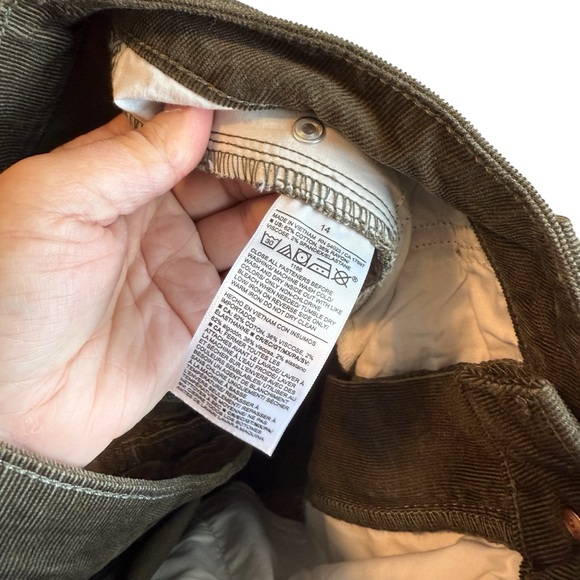 BNWOT Old Navy OG High Waisted Corduroy Straight Pants in Olive - Picture 5 of 8